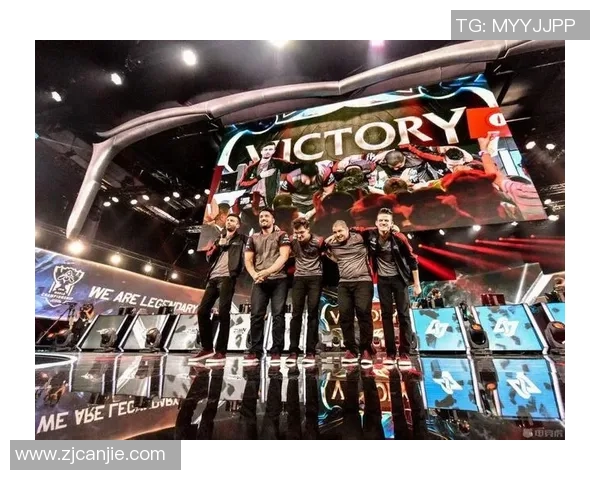 重庆网球队以91分领跑邀请赛积分榜展现强劲实力与团队合作精神 重庆网球队以91分领跑邀请赛积分榜展现强劲实力与团队合作精神